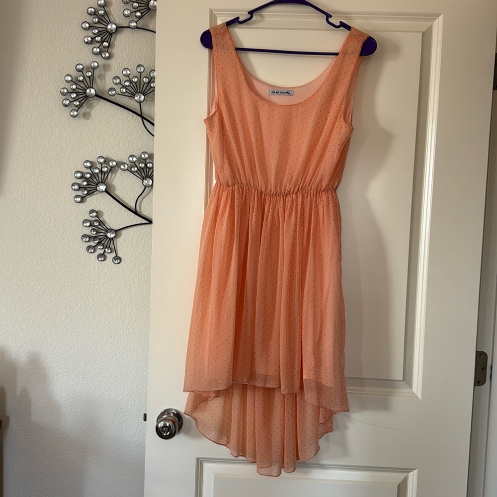 OH MY JULIAN INC. Size Medium Peach Colored Asymmetrical High-Low Sundress‎
